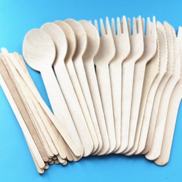 50pcs disposable wooden spoons for parties, picnics, and catering – eco-friendly biodegradable natural cutlery.