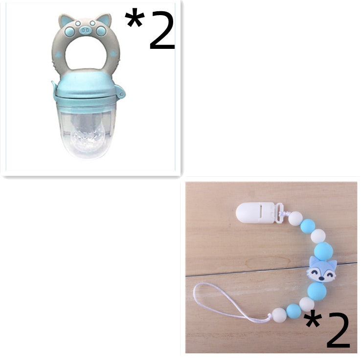 Baby fruit and vegetable feeder with silicone teether, ideal for feeding solids and soothing gums.
