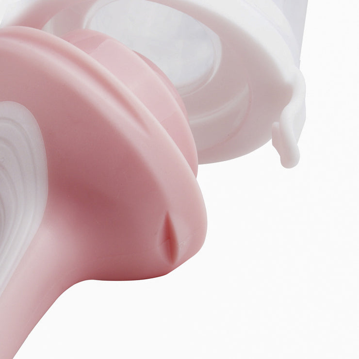 Bite Joy baby fruit feeder for feeding mashed fruits and vegetables, doubles as a teether for infants.
