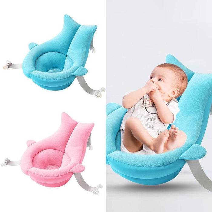 Sea Heart Blue and Manny Pink Baby Shower Bath Nets with a baby using the blue version, showcasing comfort and ergonomic design.