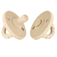 Food-grade silicone baby nipple for safe feeding – soft, BPA-free pacifier nipple for infants.
