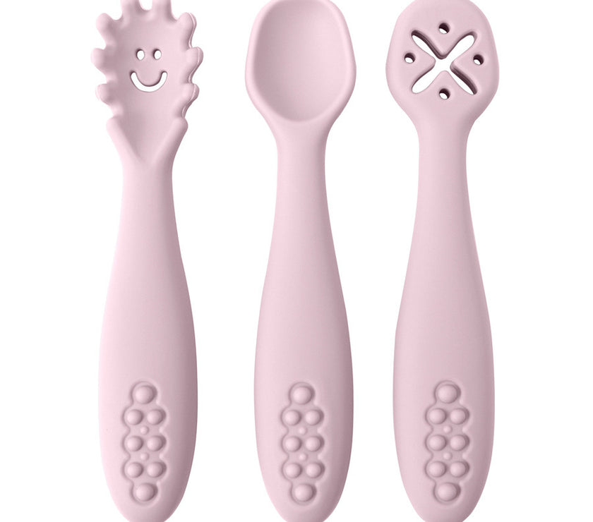 3-pack baby silicone cutlery set with spoons and forks – soft, BPA-free, toddler-friendly utensils.
