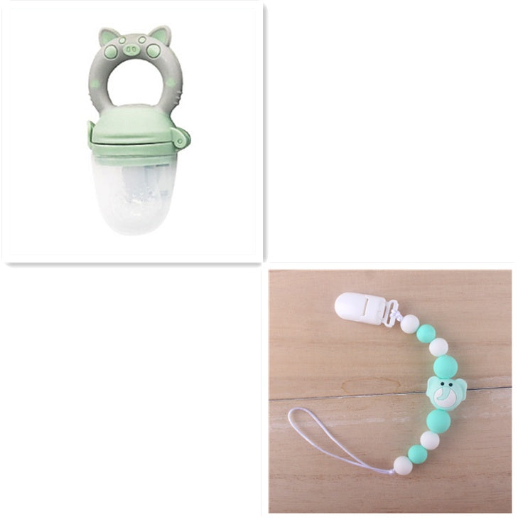 Baby fruit and vegetable feeder with silicone teether, ideal for feeding solids and soothing gums.
