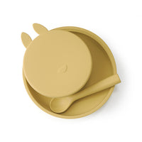 Non-slip silicone baby dinner plate with suction base – BPA-free, divided tray for mess-free toddler feeding.
