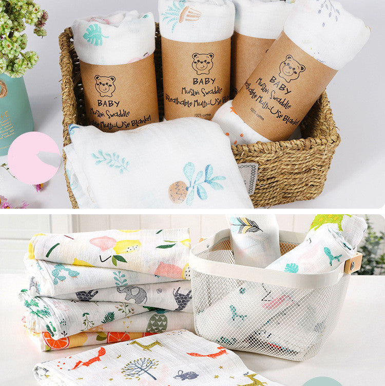 Soft double-layer gauze baby bath towel 110×120cm – absorbent and breathable towel for infants and toddlers.
