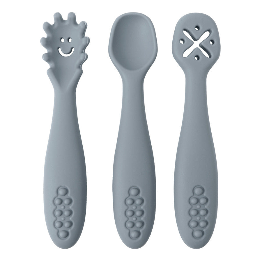 3-pack baby silicone cutlery set with spoons and forks – soft, BPA-free, toddler-friendly utensils.
