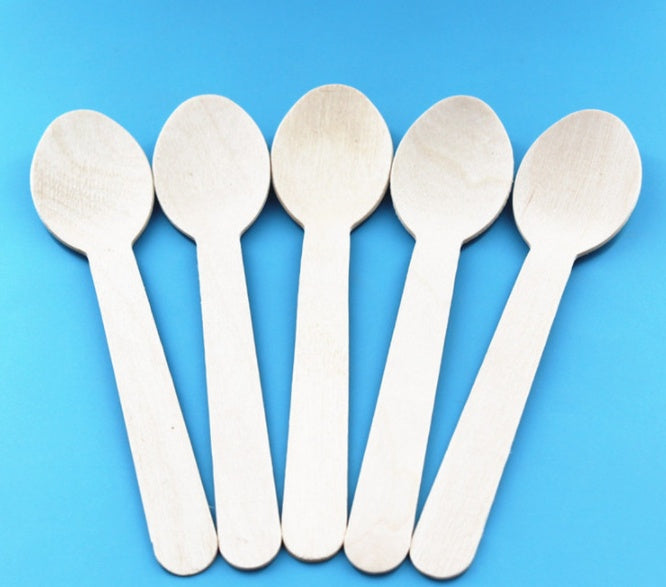 50pcs disposable wooden spoons for parties, picnics, and catering – eco-friendly biodegradable natural cutlery.
